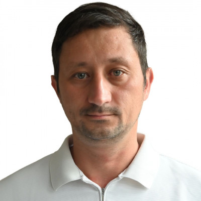 Павел Иванов